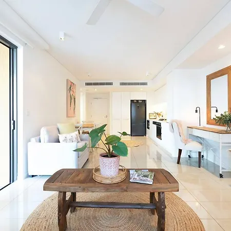 The Salty Lagoon - A Vibrant Retreat By The Water Darwin Exterior photo