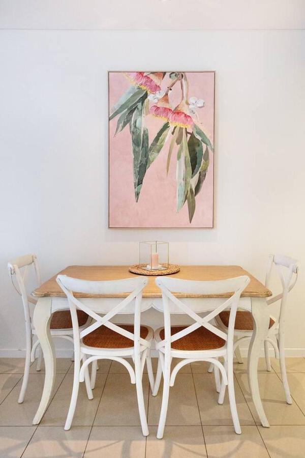 The Salty Lagoon - A Vibrant Retreat By The Water Apartment *